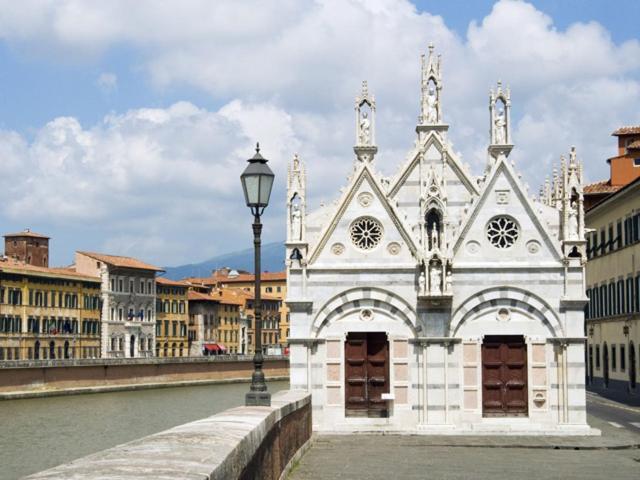 Villa Guelfi Cascina Luaran gambar