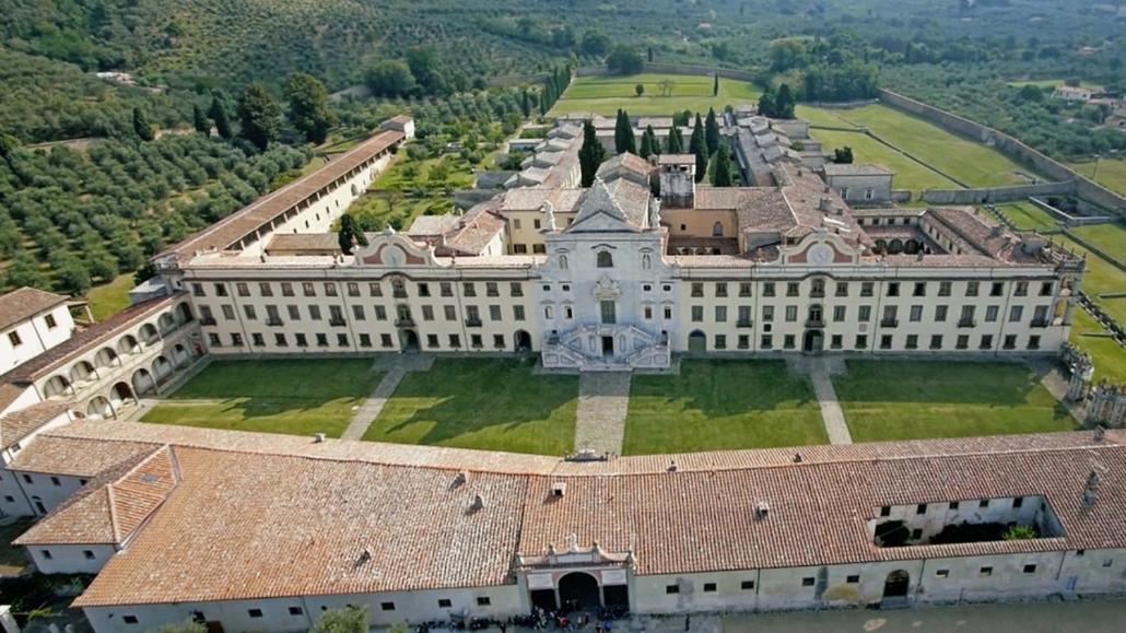 Villa Guelfi Cascina Luaran gambar
